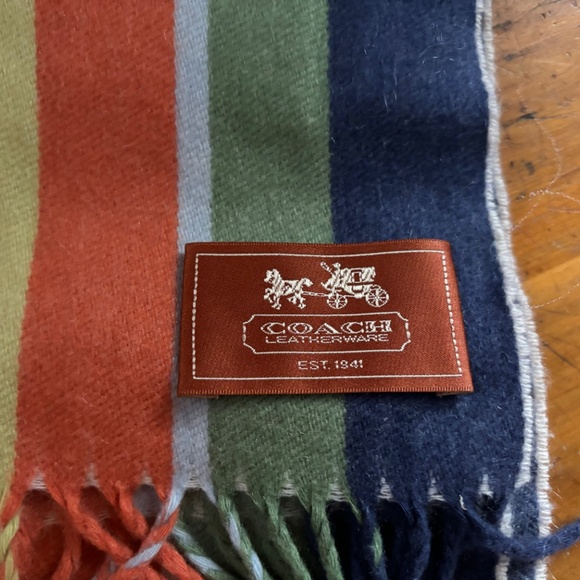 Coach cashmere scarf - Picture 2 of 2